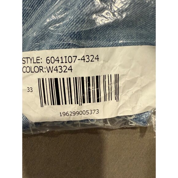 Paige Noella Short Relaxed Cut Off Light Wash Vintage-Inspired Denim Size 33 - Picture 4 of 5